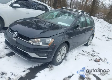 2017 Volkswagen Golf Alltrack Tsi S/Tsi Se/Tsi Sel z USA, uszkodzony, nr VIN 3VWH17AU9HM540169
